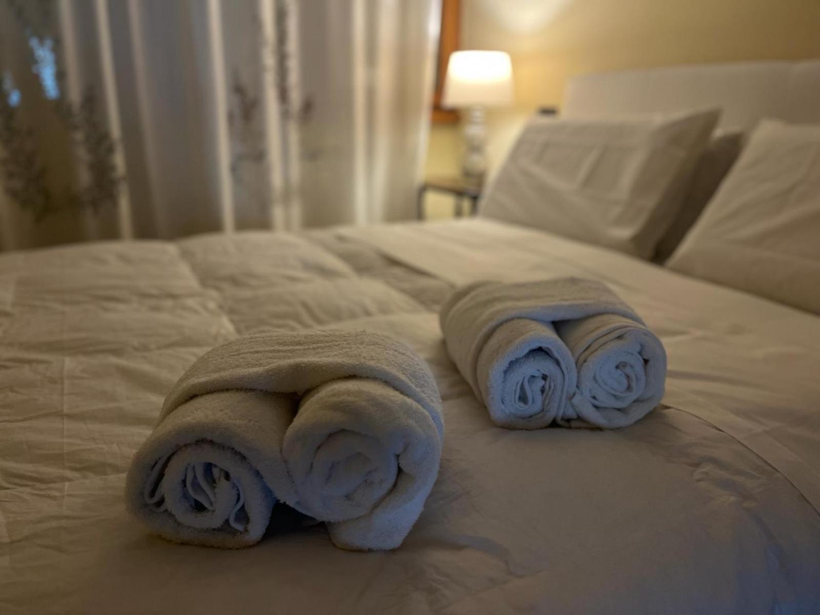 Appia Nuova Lucrezia Apartment โรม ภายนอก รูปภาพ